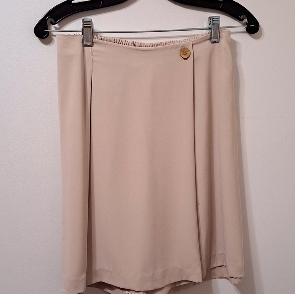 Skort - Picture 6 of 6